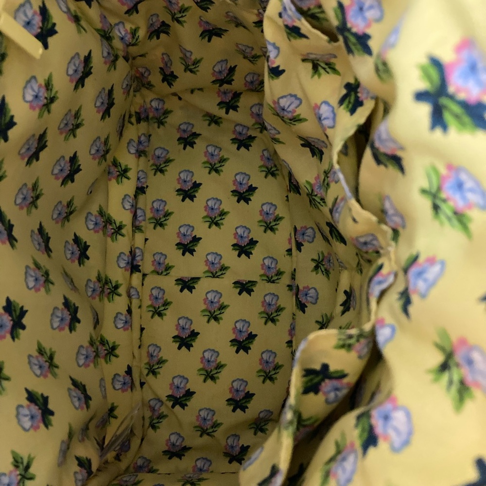 Vera Bradley Small Backpack. Title Bloom Boom. - Picture 3 of 4